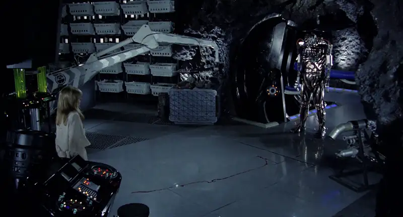 Saturn 3 Screenshot 4