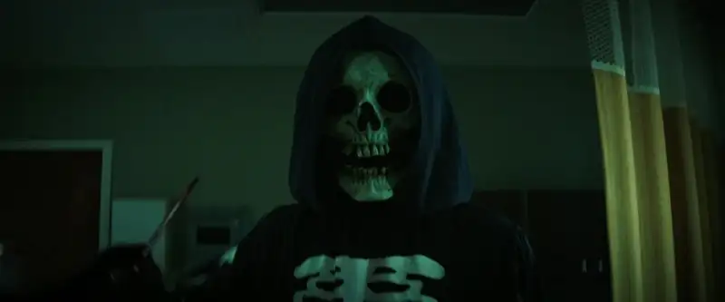 Fear Street Part 1: 1994 Screenshot 2