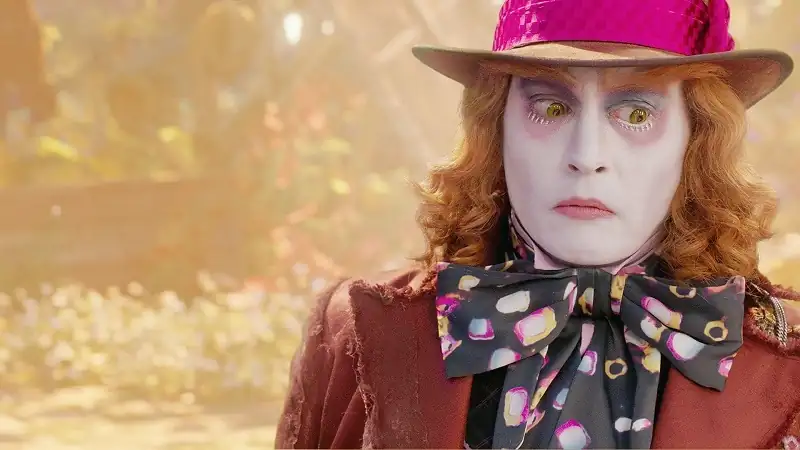 Alice Through the Looking Glass Screenshot 2