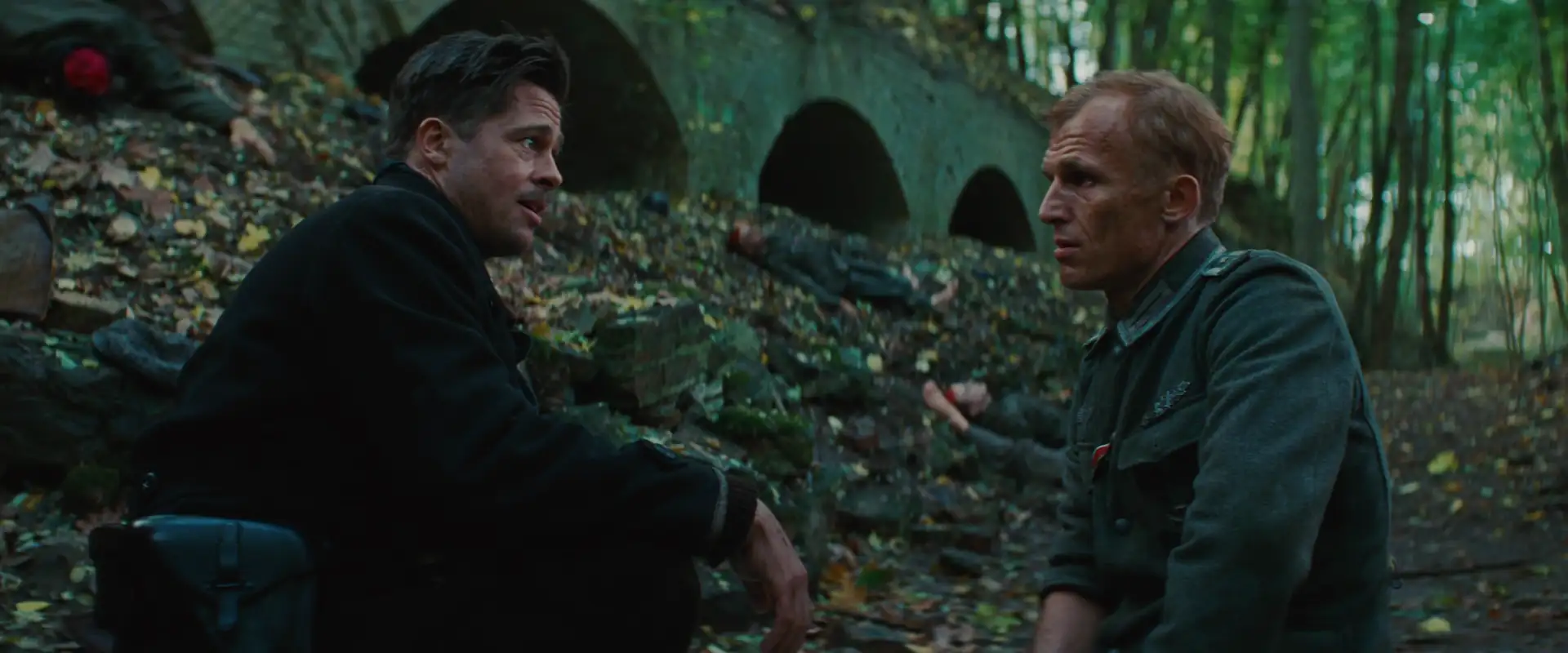 Inglourious Basterds Screenshot 2