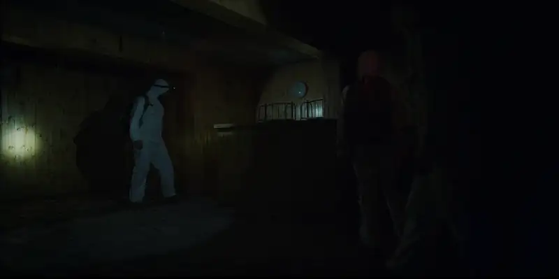 Black Mirror Screenshot 3