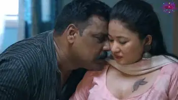 Tharki Halwai Screenshot 2