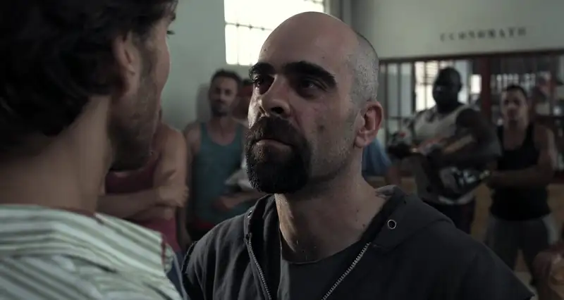 Cell 211 Screenshot 2