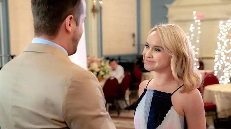 Love at First Dance Screenshot 4