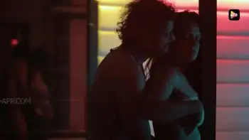 Secret Love Screenshot 2