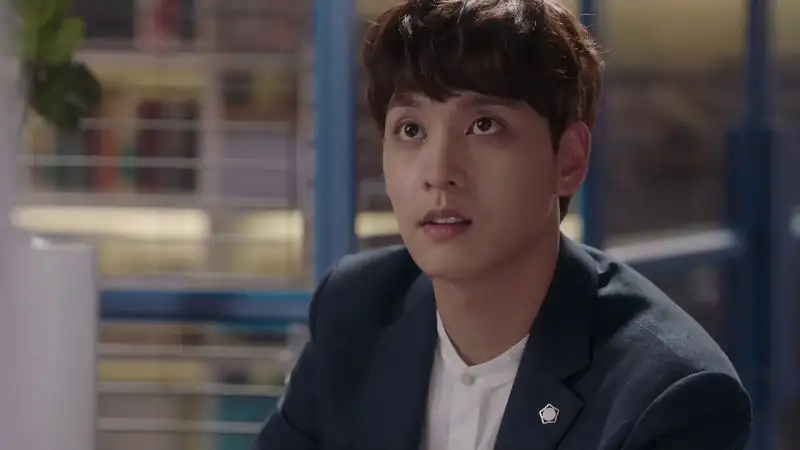 Suspicious Partner: Soosanghan Pateuneo Screenshot 1
