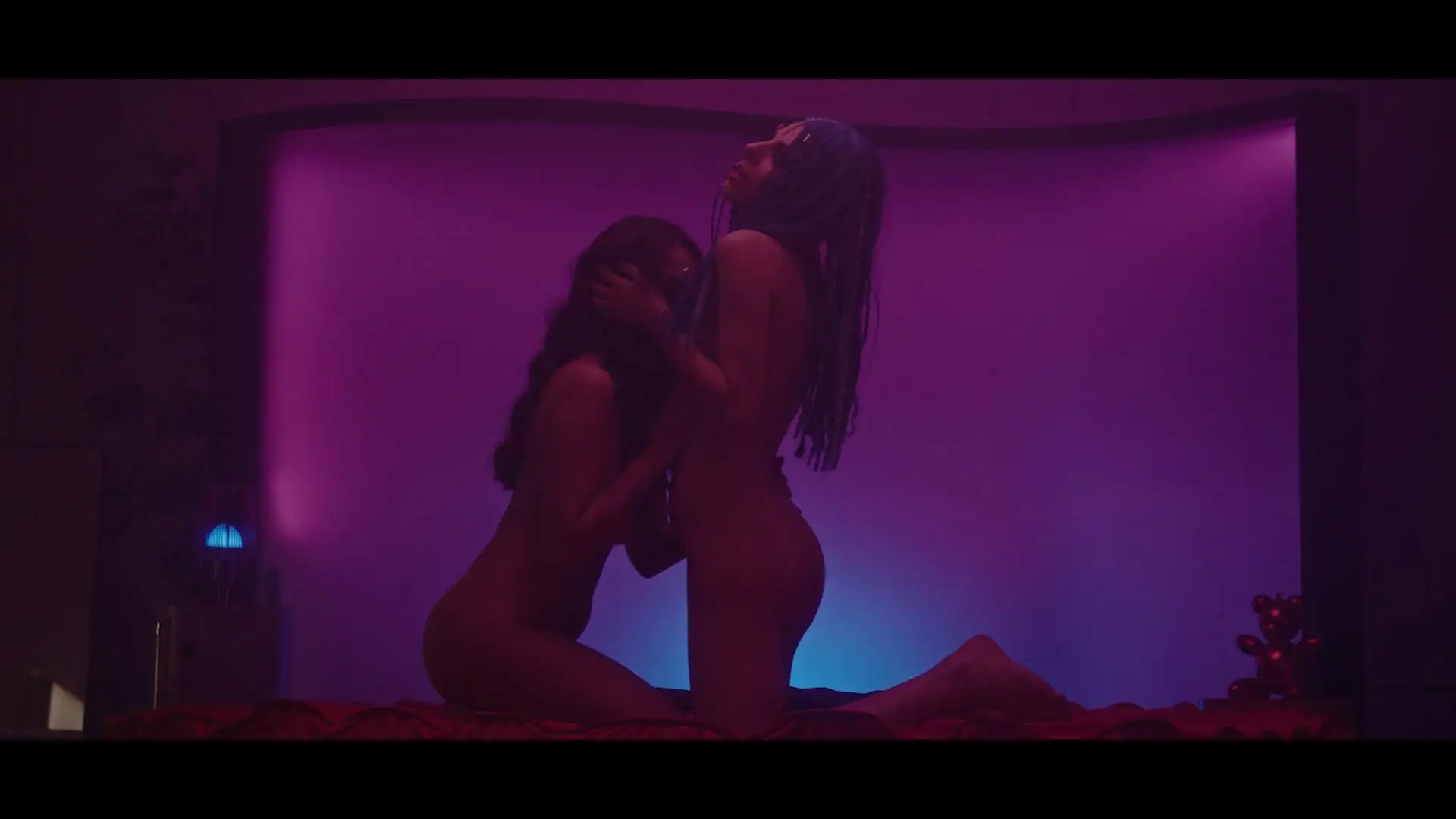 Blue Screenshot 4