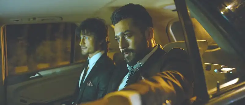 Khatarnak Khiladi 2 – Anjaan Screenshot 5
