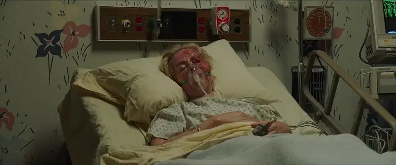 Love Lies Bleeding Screenshot 3