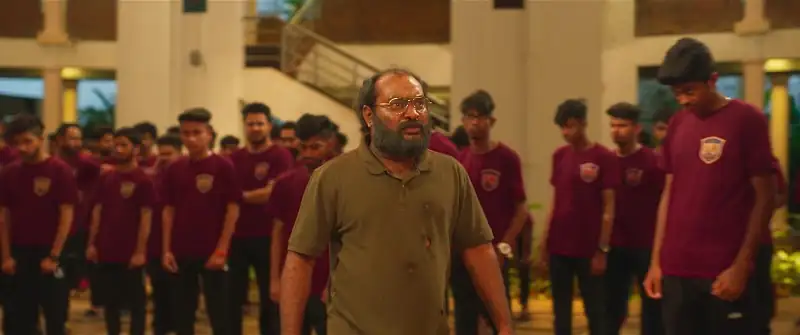 Hostel Hudugaru Bekagiddare Screenshot 1