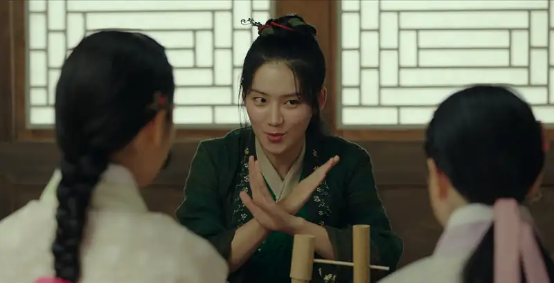 The Forbidden Marriage Screenshot 5