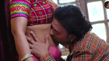 Gharwali Baharwali Screenshot 3