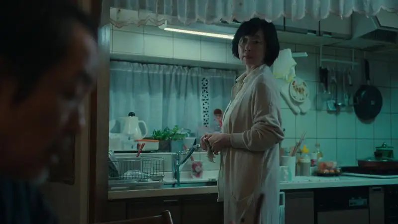 Tokyo Swindlers / Jimenshitachi / टोक्यो स्विंडलर्स Screenshot 5 Tokyo Swindlers / Jimenshitachi / टोक्यो स्विंडलर्स Screenshot 5
