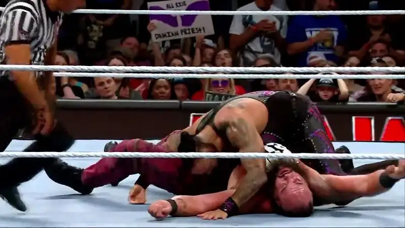 WWE Monday Night Raw – 15th July Screenshot 1