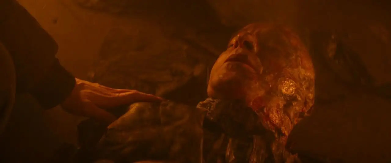 Red Queen / Reina Roja Screenshot 4