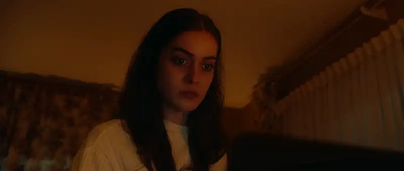 Don’t Look Away Screenshot 4