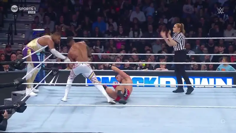 WWE Friday Night SmackDown (29th March – Screenshot 1