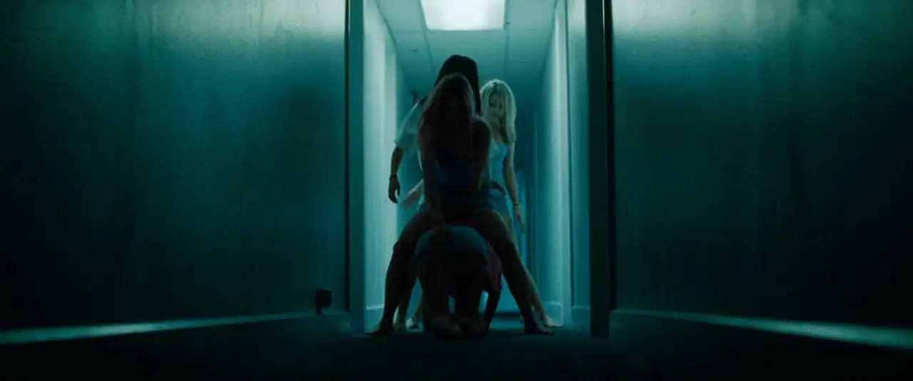 Spring Breakers Screenshot 3