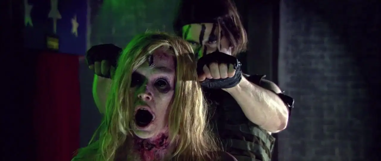 Zombie Strippers! Screenshot 5