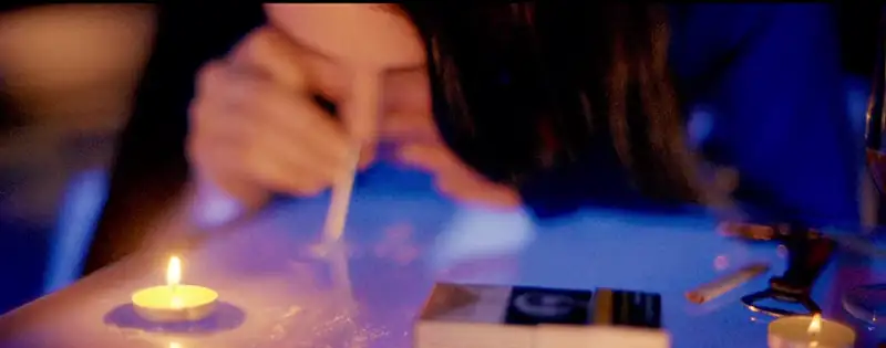 High: Confessions of an Ibiza Drug Mule Screenshot 1
