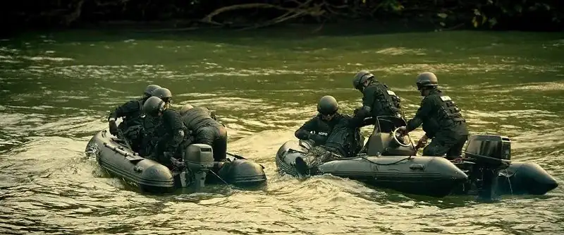 Extraordinary Mission Screenshot 2