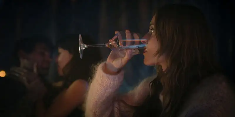Fall for Me Screenshot 2