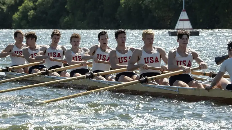 The Boys in the Boat Screenshot 2
