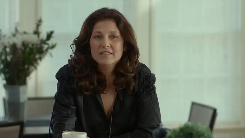 November Criminals Screenshot 4