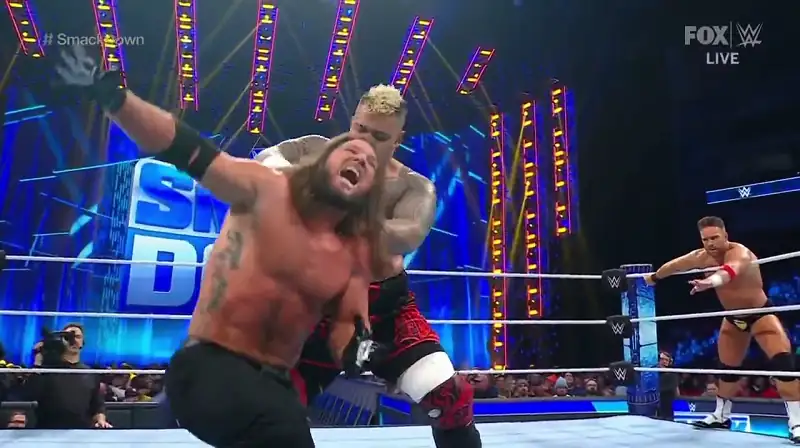 WWE Friday Night SmackDown – 12th January Screenshot 2