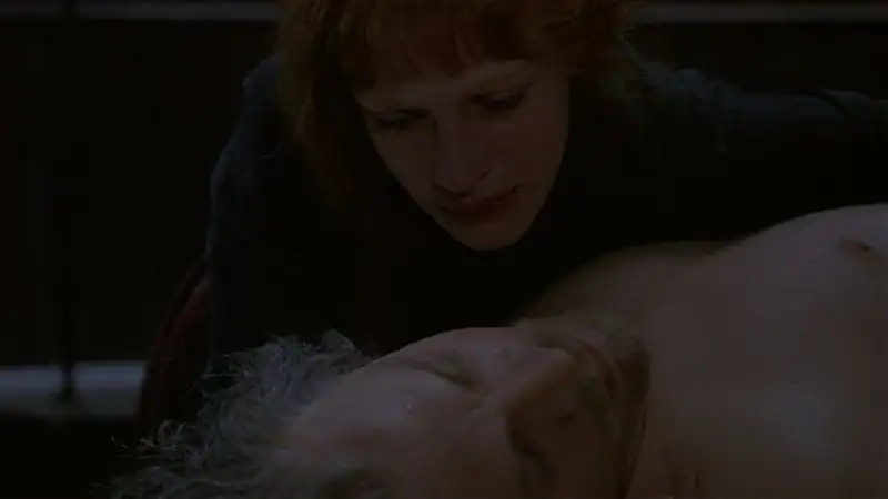 Mary Reilly Screenshot 2 Mary Reilly Screenshot 2