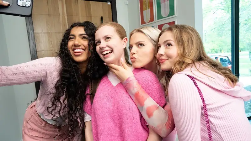 Mean Girls Screenshot 2