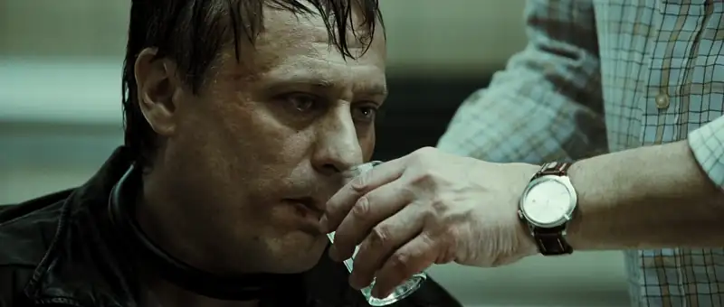 The Girl with the Dragon Tattoo Screenshot 4