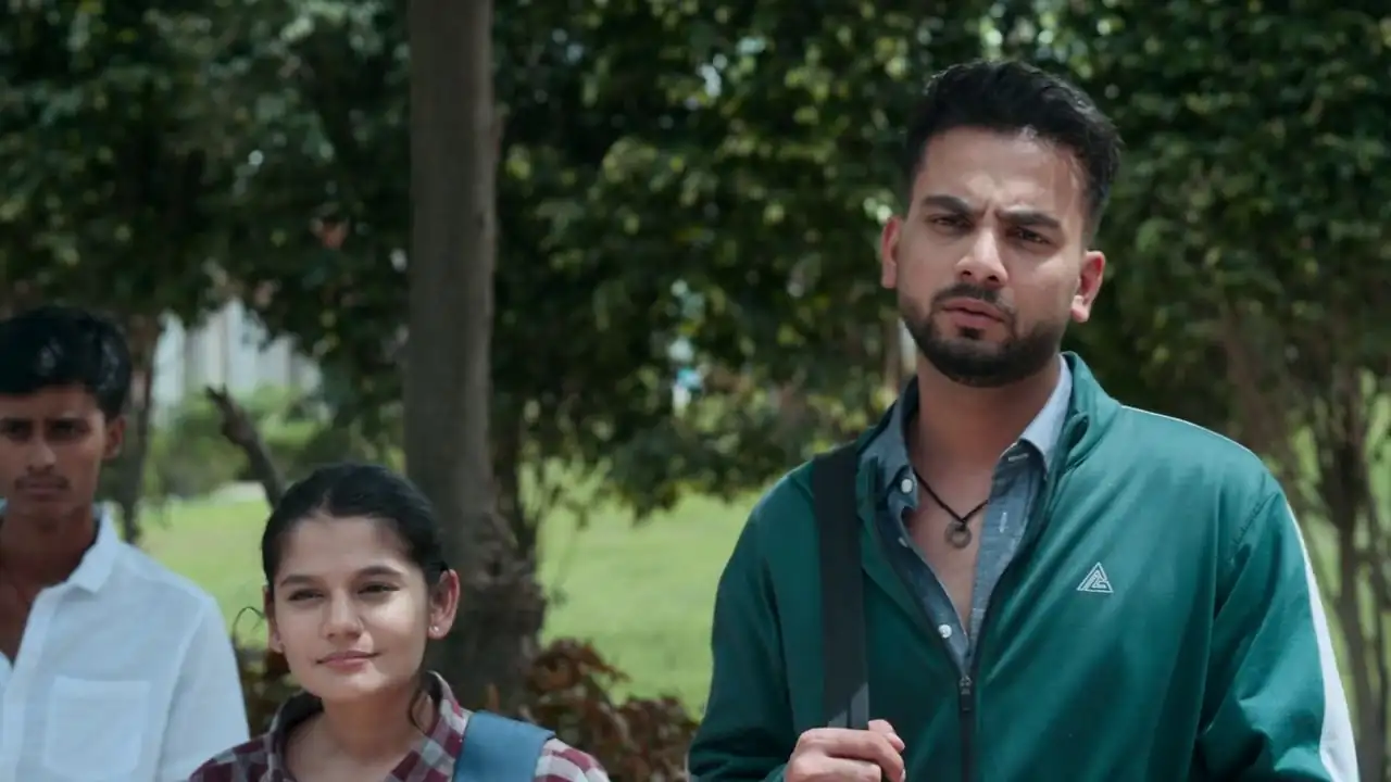 Aukaat Ke Bahar Screenshot 2