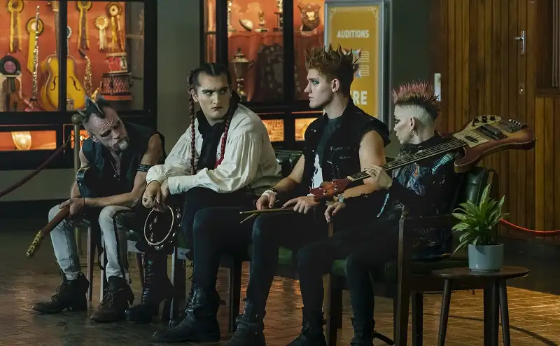 The Watch Screenshot 2