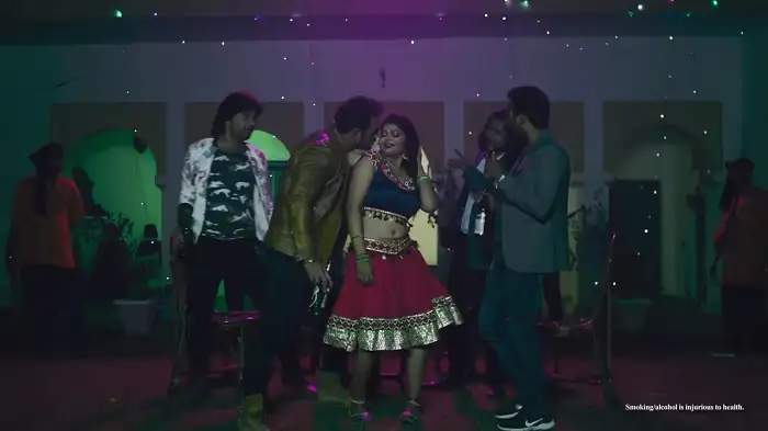 Daulataganj – Vikas Fhatak (Hindustani Bhau) Screenshot 4