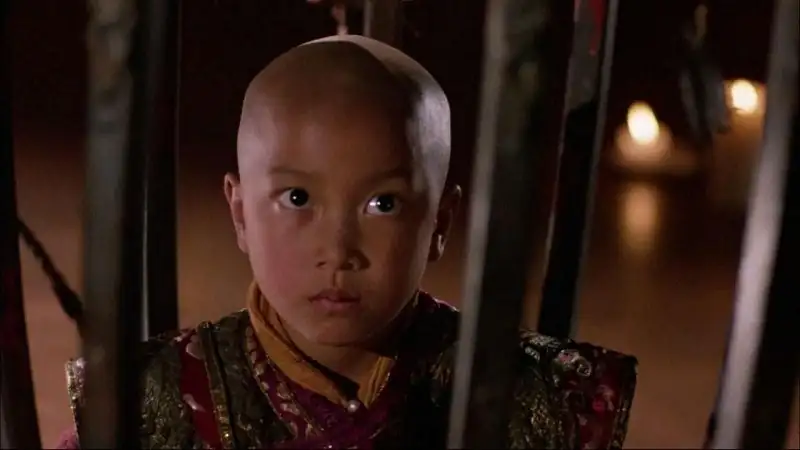 The Golden Child Screenshot 2
