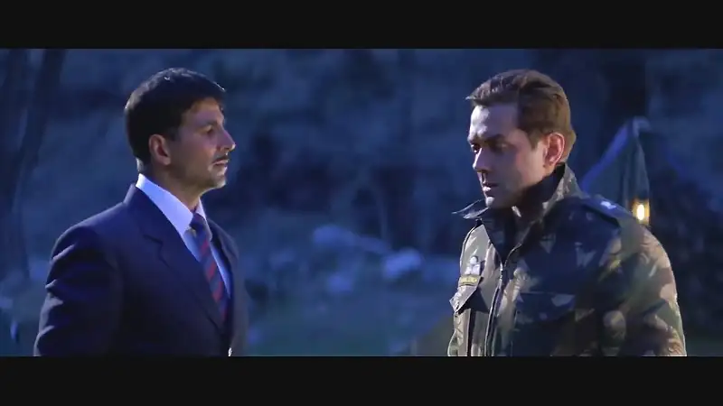 Ab Tumhare Hawale Watan Saathiyo Screenshot 5