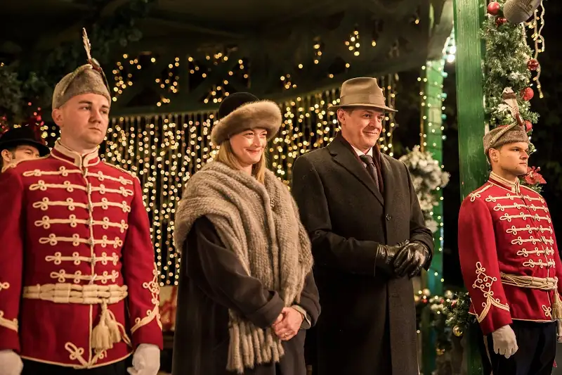 Picture Perfect Royal Christmas Screenshot 3