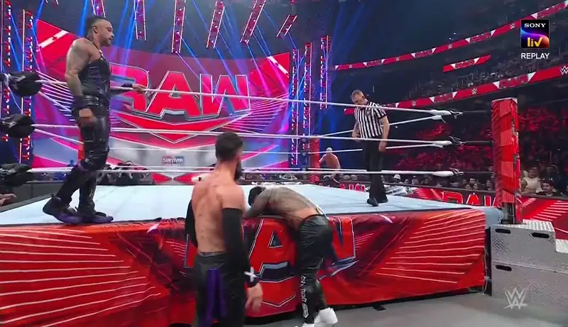 WWE Raw (13th November – Screenshot 6