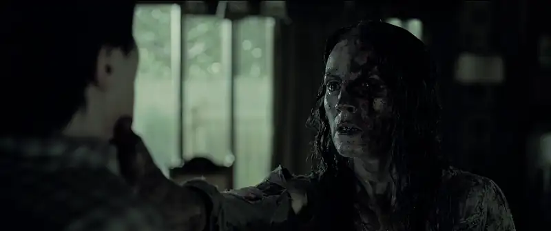 The Fall of the House of Usher – “द फ़ॉल ऑफ़ द हाउस ऑफ़ अशर” Screenshot 1