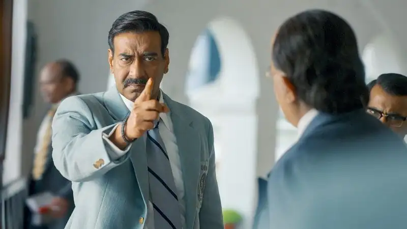 Maidaan / (मैदान) Screenshot 4