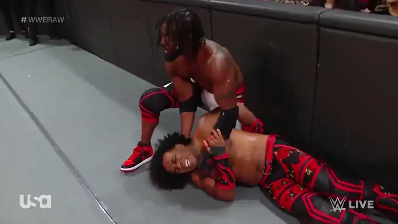 WWE Monday Night Raw – 22nd January Screenshot 1