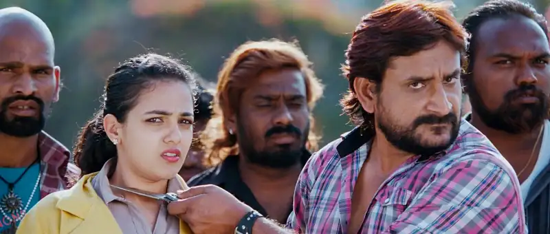 Gunde Jaari Gallanthayyinde Screenshot 2