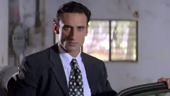 Awara Paagal Deewana Screenshot 4