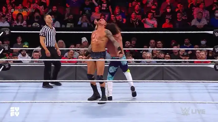 WWE Monday Night Raw 14th February Screenshot 4