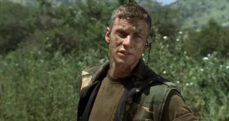 Sniper: Reloaded Screenshot 1