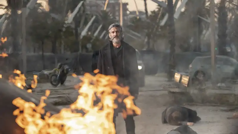 Bird Box: Barcelona Screenshot 5