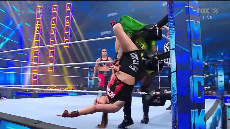 WWE Friday Night SmackDown – 17th February Screenshot 2