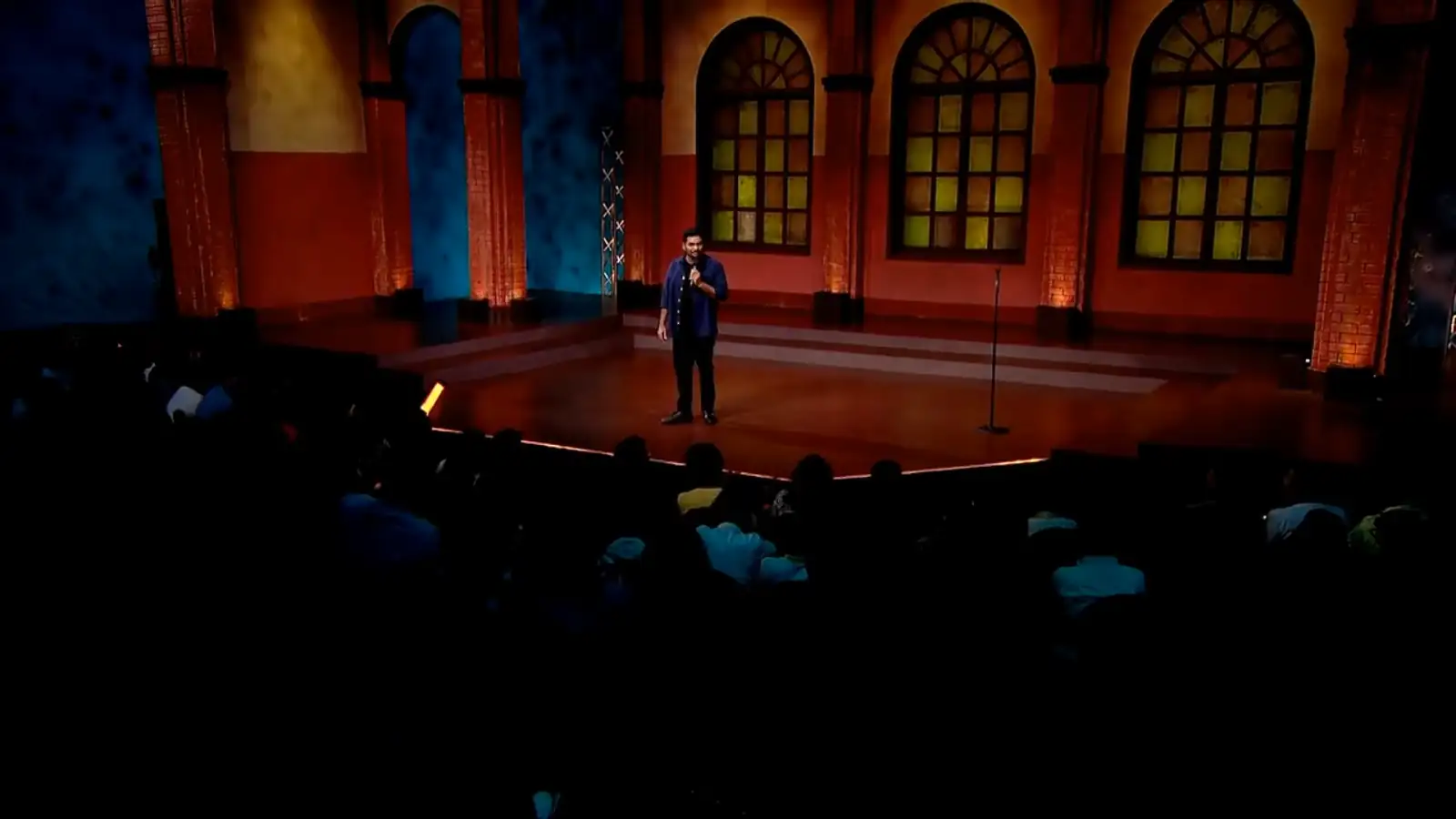 Zakir Khan Kaksha Gyaarvi Screenshot 3 Zakir Khan Kaksha Gyaarvi Screenshot 3