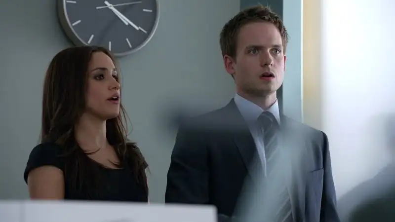 Suits Screenshot 1